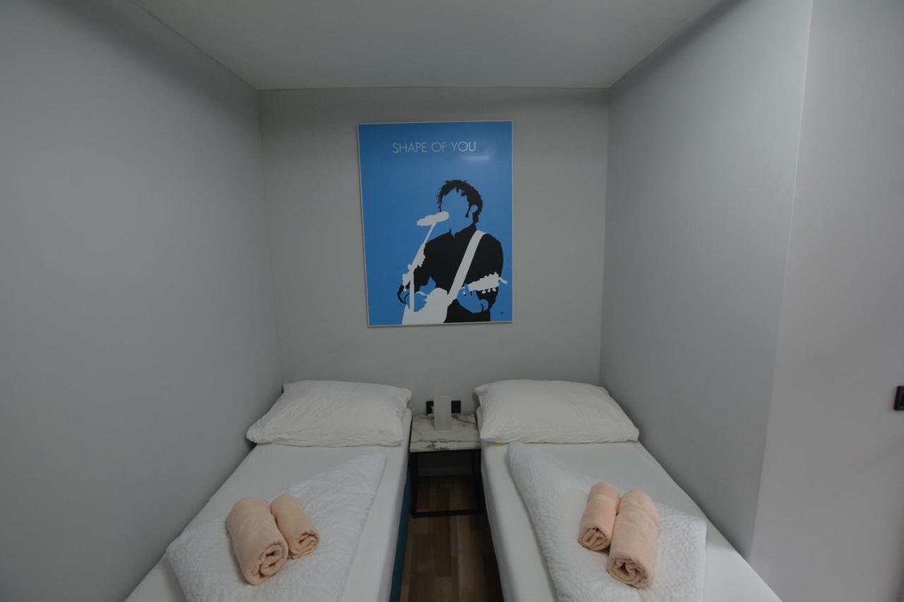 Stadthotel Das 菲拉赫 外观 照片